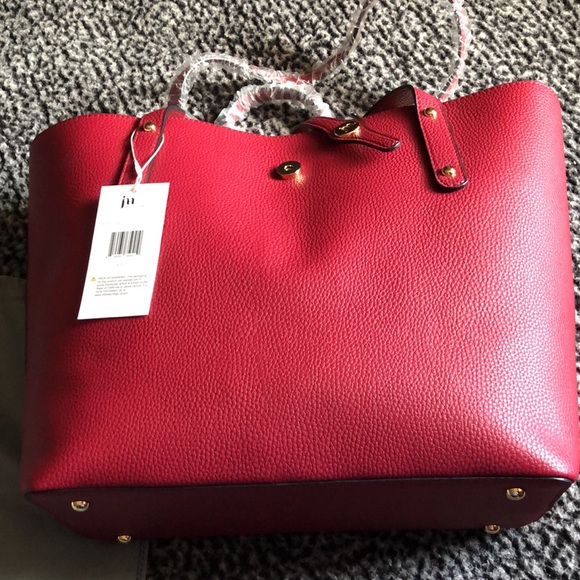 16x12 berry colored Jessica Moore Luxe Handbag including grey cover bag. - Picture 2 of 7